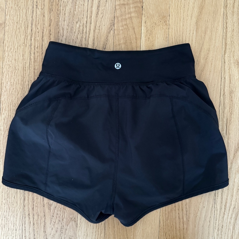 Lululemon Lean In High Rise Black Shorts - Picture 4 of 6